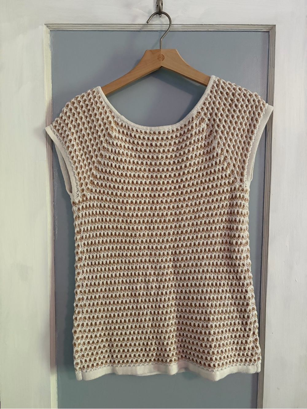 Ann Taylor Knit Sleeveless Sweater Short Sleeve Top - Cream & Tan - Picture 2 of 3